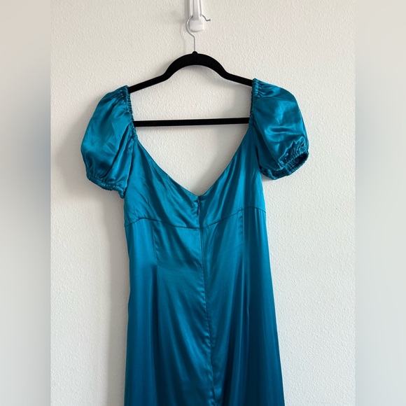 ALEXIS
Cadiz Dress - Picture 8 of 10